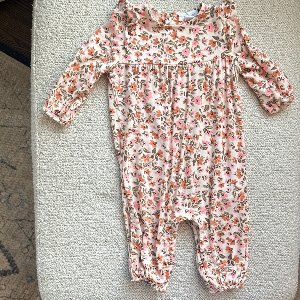 Angel Dear Ruffle Sleeve Floral Print Romper in Pink and Orange